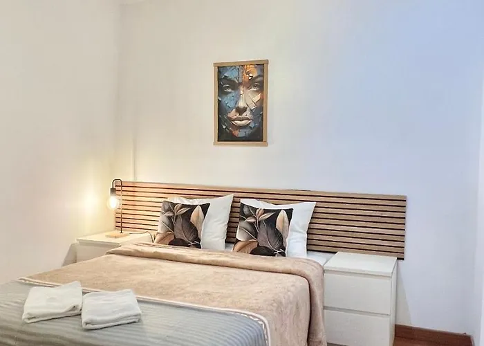 Quarto Sem Janela Room Without Window